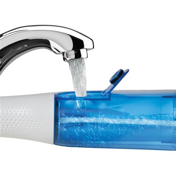 Auffüllen des Wassertanks – Weiße WF-02 Cordless Express Munddusche