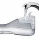 Auffüllen des Wassertanks – Weiße WP-560 Cordless Advanced Munddusche